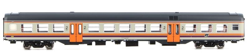Vitrains 3227 - Fs Carrozza MDVC di seconda classe logo inclinato